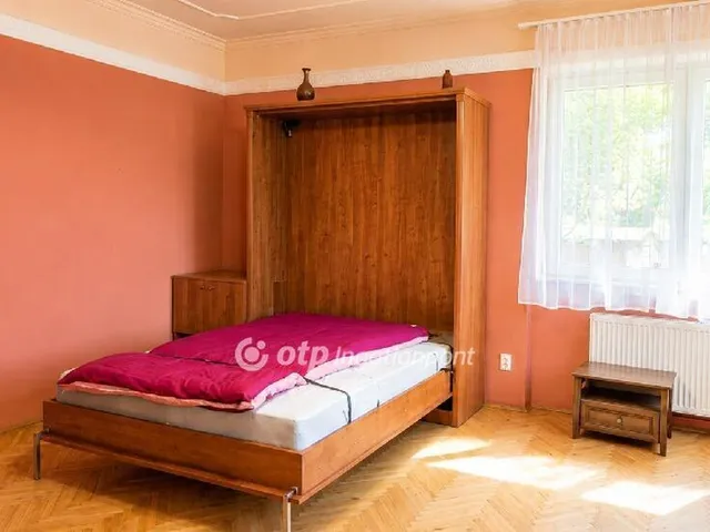 Eladó ház Budapest XVIII. kerület, Szemeretelep 63 nm