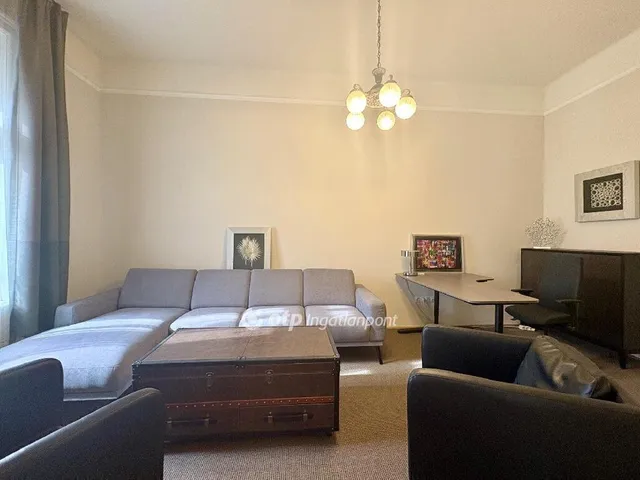 Eladó lakás Budapest IX. kerület 102 nm