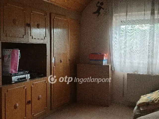 Eladó ház Budapest XVIII. kerület, Újpéteritelep 161 nm