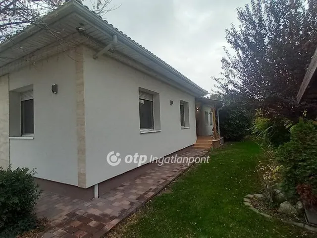 Eladó ház Dunaharaszti, Bezerédi-lakópark 253 nm
