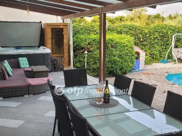 Eladó ház Dunaharaszti, Bezerédi-lakópark 253 nm