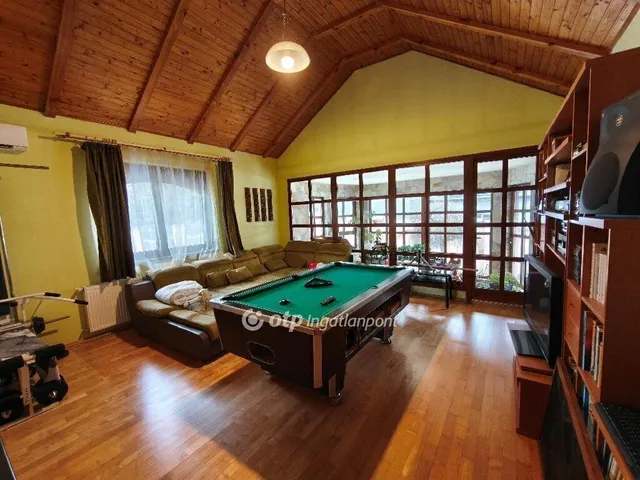 Eladó ház Budapest XVIII. kerület, Lónyaytelep 290 nm