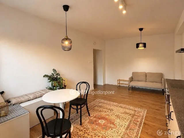 Eladó lakás Budapest IX. kerület, József Attila lakótelep 39 nm