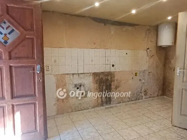 Eladó ház Kiskunlacháza 36 nm