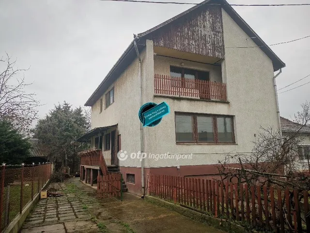 Eladó ház Dunaharaszti 208 nm