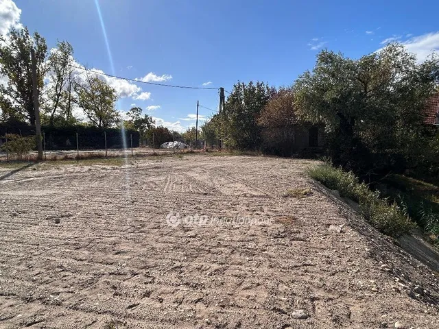 Eladó telek Délegyháza 714 nm