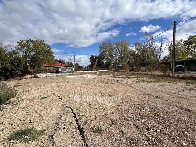 Eladó telek Délegyháza 714 nm