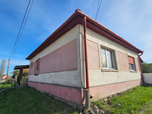Eladó ház Jászdózsa 106 nm