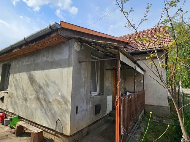 Eladó ház Jászszentandrás 107 nm