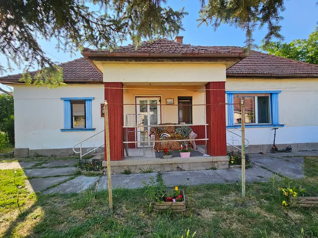 Eladó ház Jászárokszállás 80 nm