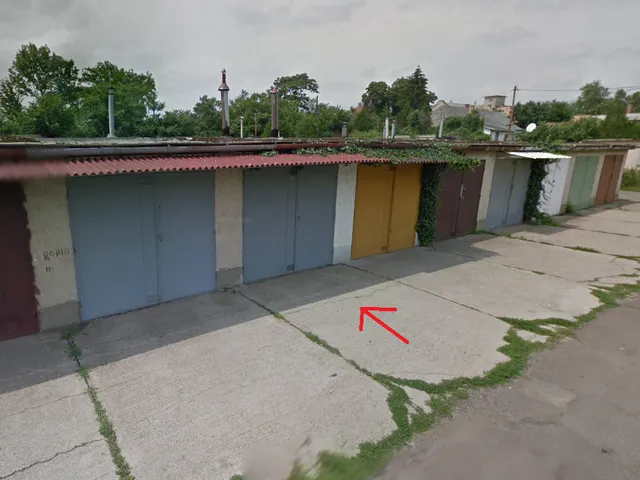 Eladó garázs Gyöngyös 15 nm