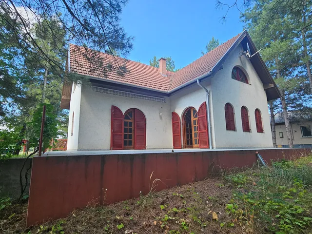 Eladó ház Jászszentandrás 122 nm