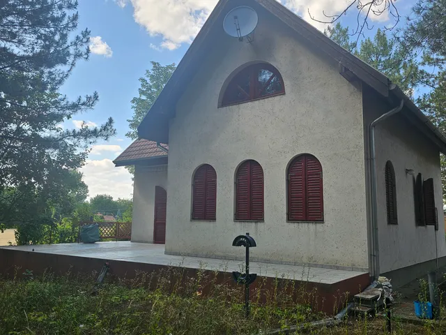 Eladó ház Jászszentandrás 122 nm