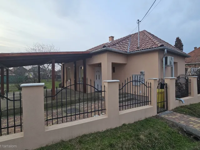 Eladó ház Jászárokszállás 48 nm