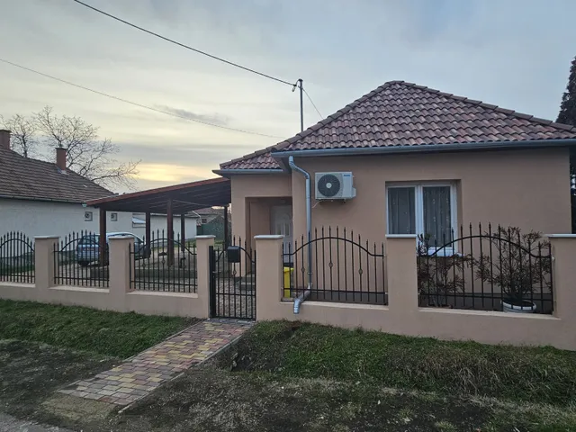 Eladó ház Jászárokszállás 48 nm