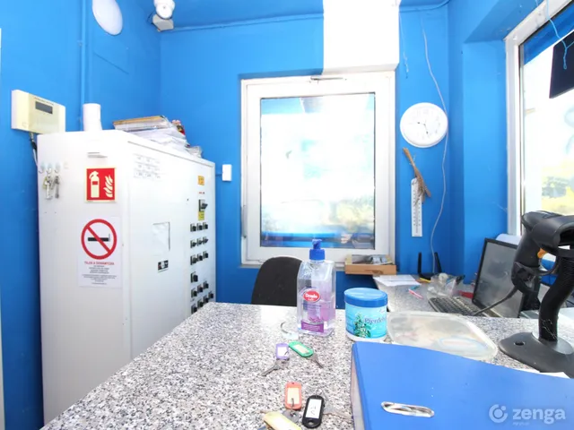Eladó kereskedelmi és ipari ingatlan Soltszentimre 45 nm