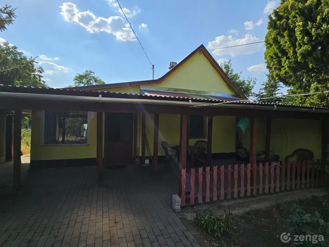 Eladó ház Jászapáti 58 nm