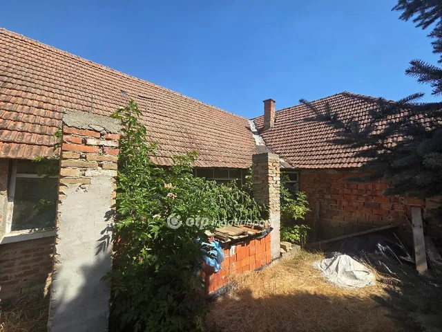 Eladó ház Nagyér 96 nm