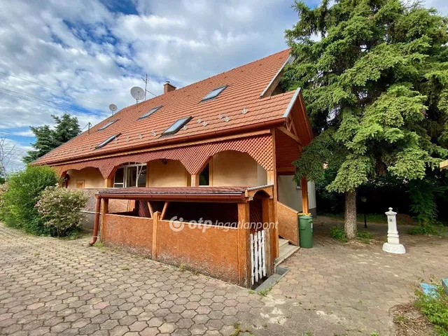 Eladó ház Kecskemét 190 nm