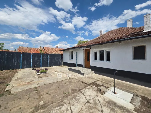 Eladó ház Békésszentandrás 99 nm