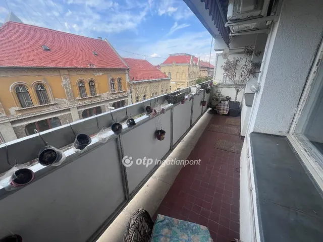 Eladó lakás Szeged 58 nm