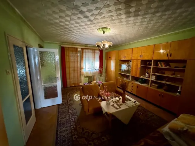 Eladó lakás Kiskunfélegyháza 76 nm