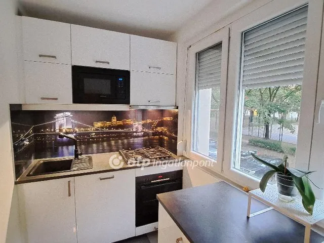 Eladó lakás Budapest XI. kerület 65 nm