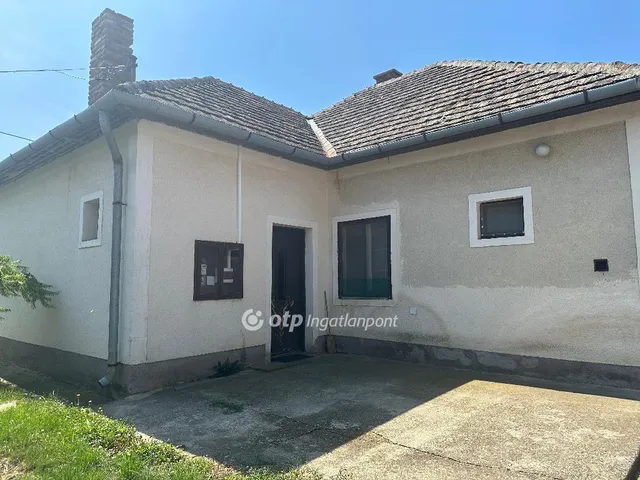 Eladó ház Derekegyház 90 nm