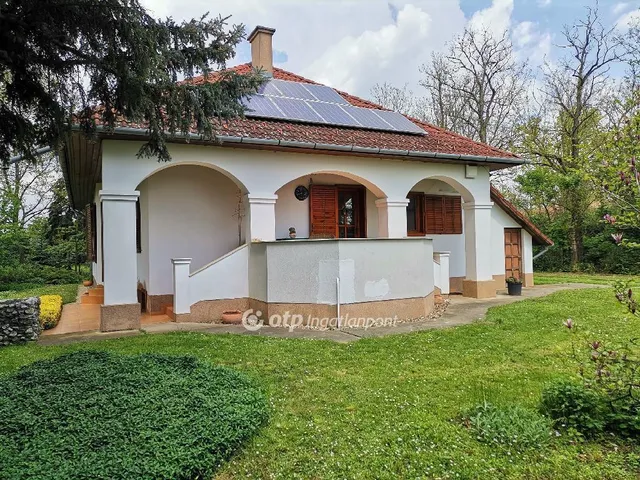 Eladó üdülő és hétvégi ház Békéscsaba 158 nm