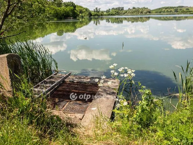 Eladó telek Egerszólát 2781 nm