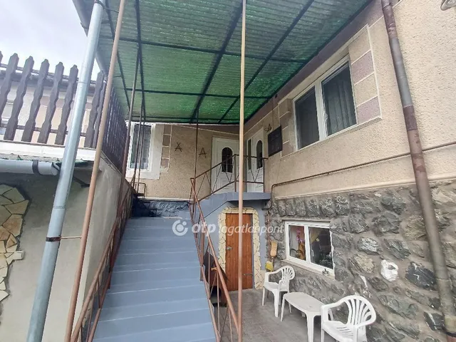 Eladó ház Egerbakta 200 nm