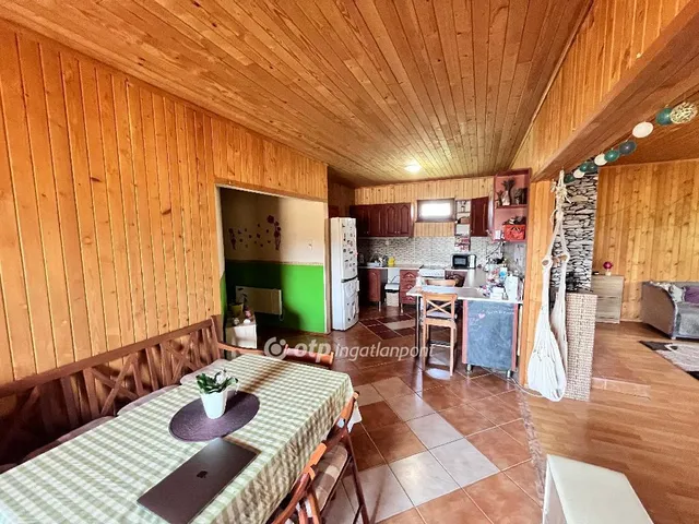 Eladó ház Novaj 154 nm