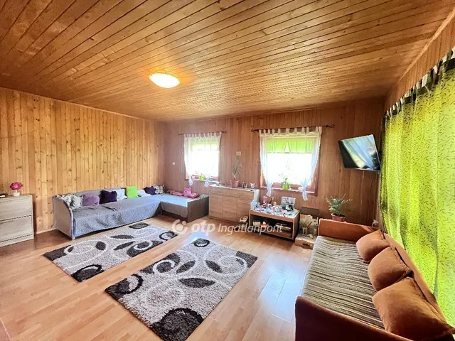 Eladó ház Novaj 154 nm