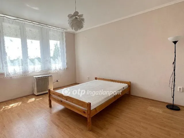 Kiadó lakás Eger 49 nm