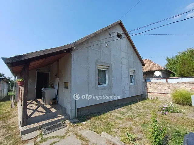 Eladó ház Dormánd 87 nm