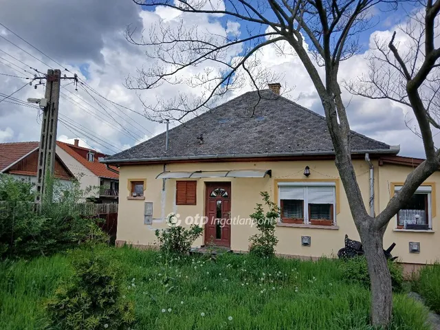 Eladó ház Adács 73 nm