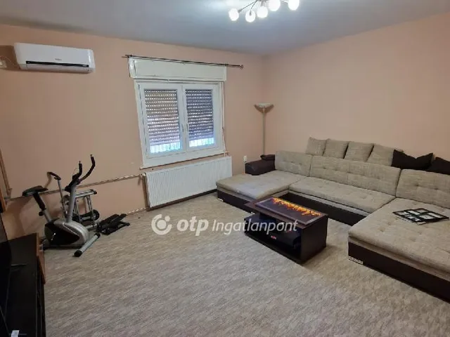 Eladó ház Lőrinci 90 nm