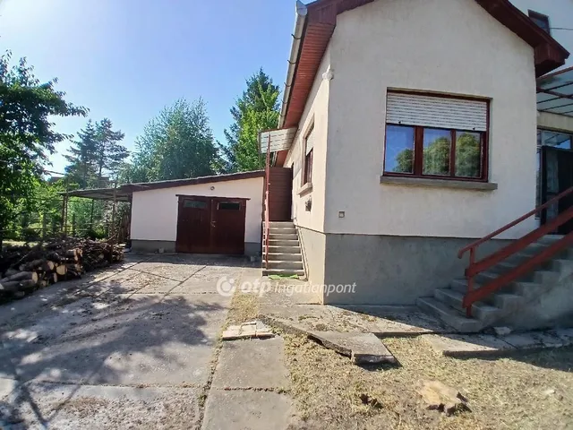 Eladó ház Karácsond 100 nm