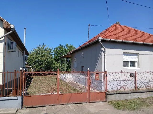 Eladó ház Nagyfüged 91 nm