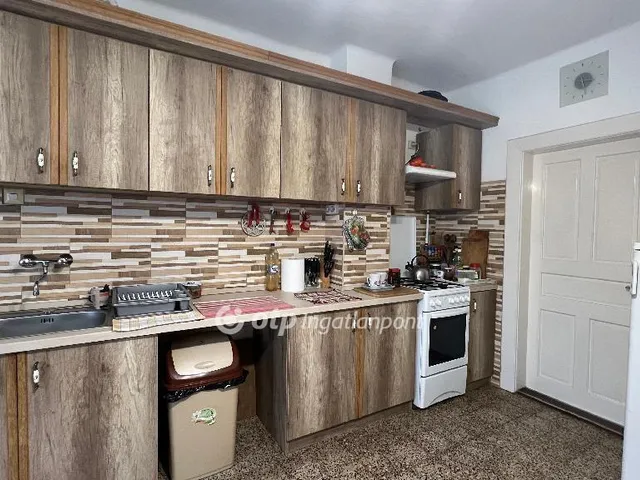 Eladó ház Parád 103 nm