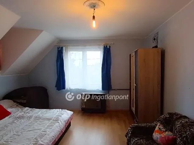 Eladó ház Lőrinci 200 nm