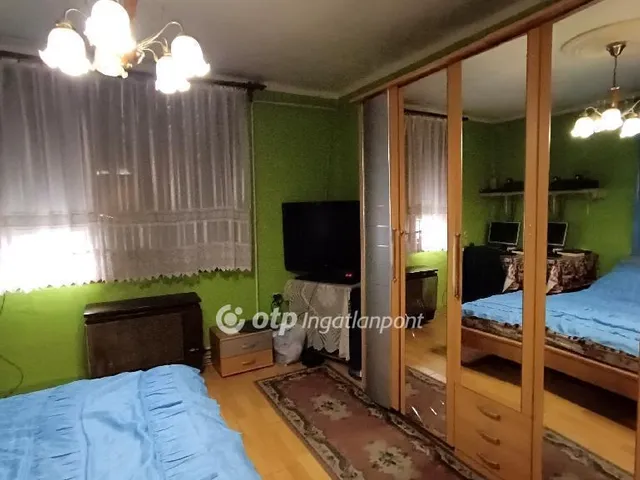 Eladó ház Lőrinci 200 nm