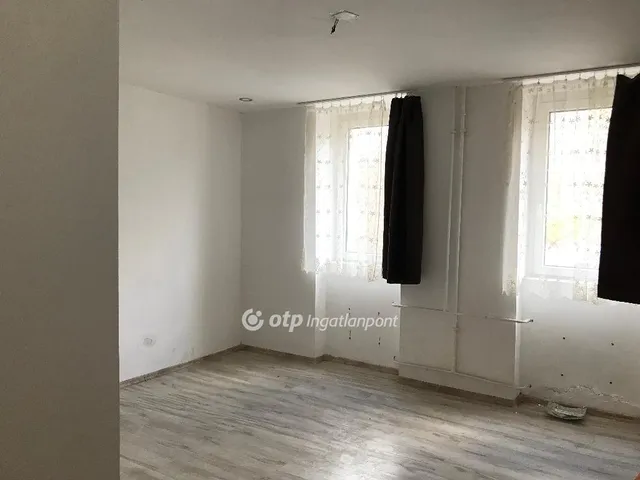 Eladó ház Eger 140 nm