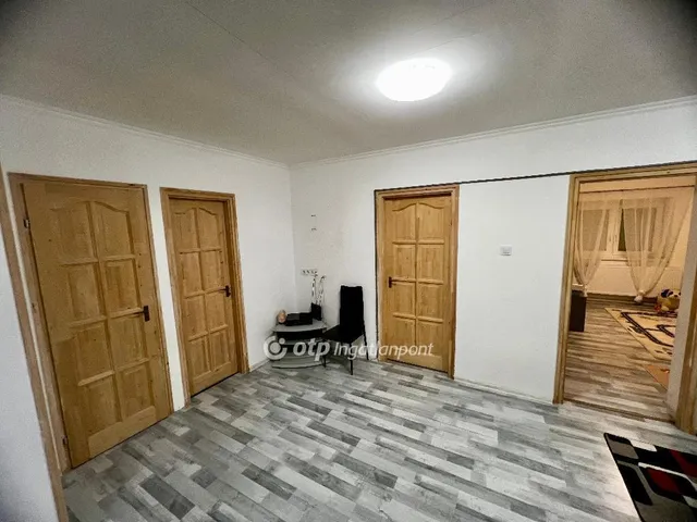 Eladó ház Besenyőtelek 100 nm