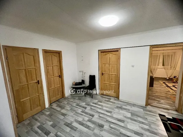 Eladó ház Besenyőtelek 100 nm