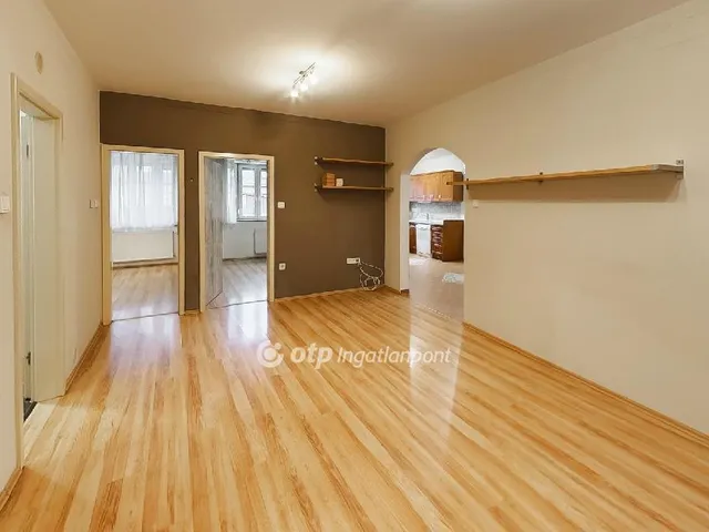 Eladó lakás Eger 94 nm