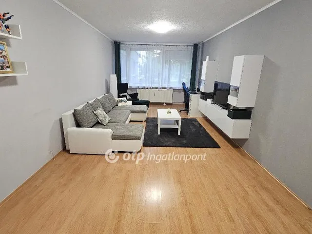 Eladó lakás Eger 65 nm