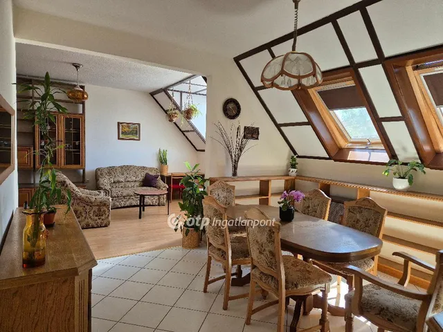 Eladó lakás Eger 76 nm