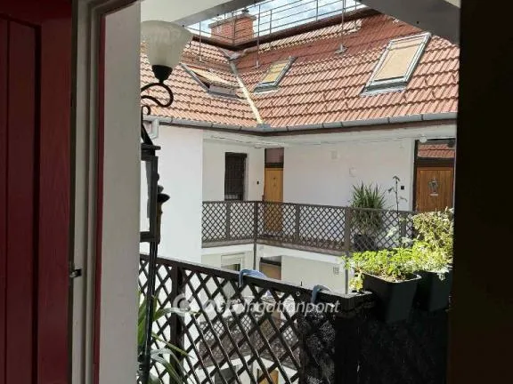 Eladó lakás Eger 77 nm