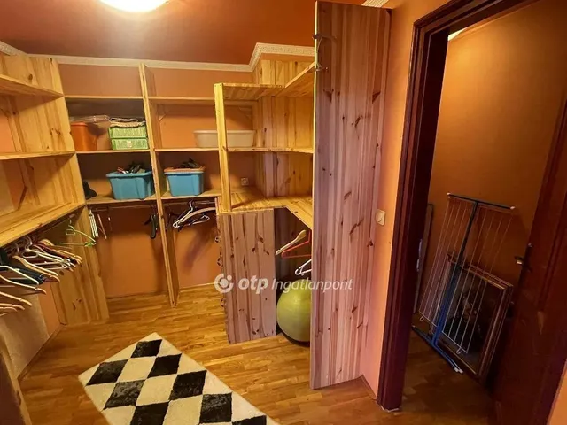 Eladó ház Parád 427 nm